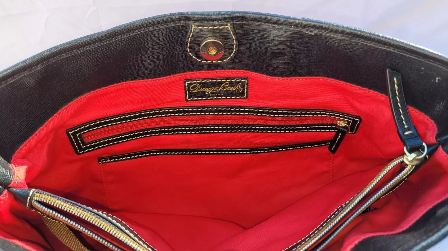 Dooney & Bourke Classic Shoulder / Handbag